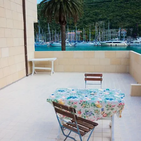 Guest house Royal Palace 3*